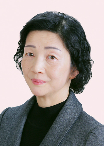 Dr. Nagoshi, Sumiko